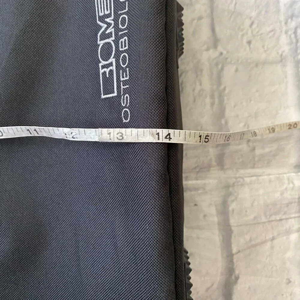 Laptop or work bag w/one main compartment and multiple inner & outer pockets